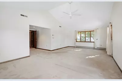 11 Carousel Dr, Millbury, MA 01527 - Photo 21