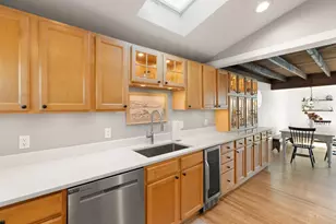11 Marsh Ave, Beverly, MA 01915 - Photo 17