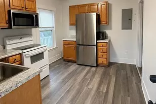 35 Herrick St, Beverly, MA 01915 - Photo 3