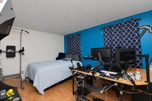 20 Angle St, Lowell, MA 01851 - Photo 15