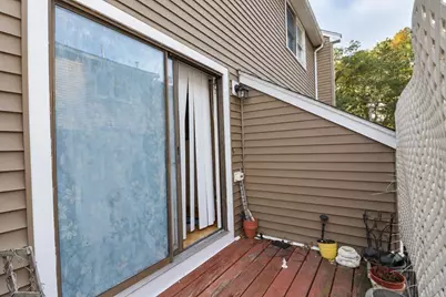 20 Angle St #10, Lowell, MA 01851 - Photo 21