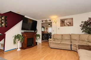 20 Angle St, Lowell, MA 01851 - Photo 9