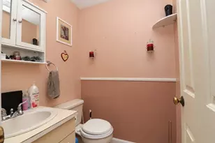 20 Angle St, Lowell, MA 01851 - Photo 13