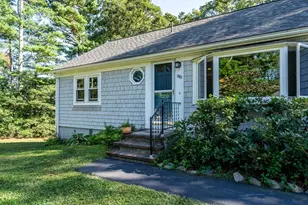 382 Mariner Cir, Barnstable, MA 02635 - Photo 3