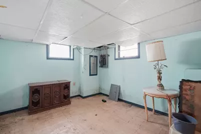 82 Gresham St, Springfield, MA 01119 - Photo 27