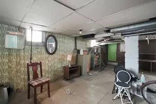 82 Gresham St, Springfield, MA 01119 - Photo 25