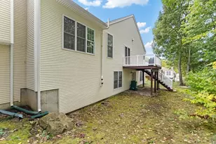 30 Summerfield Dr, Uxbridge, MA 01569 - Photo 37