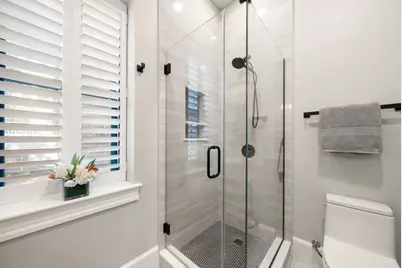 40 Mount Vernon Street #1, Boston, MA 02129 - Photo 15