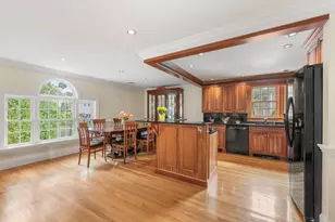 30 Hemenway Rd, Swampscott, MA 01907 - Photo 5