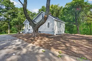 17 B St, Chelmsford, MA 01824 - Photo 27