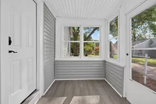 17 B St, Chelmsford, MA 01824 - Photo 5