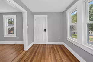 17 B St, Chelmsford, MA 01824 - Photo 7