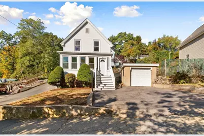 34 Oakland Ave, Lynn, MA 01905 - Photo 33