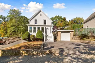 34 Oakland Ave, Lynn, MA 01905 - Photo 33