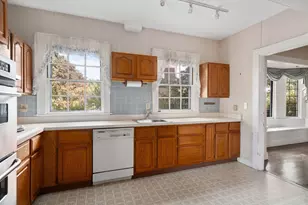 309 Buckminster Rd, Brookline, MA 02445 - Photo 7