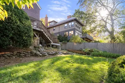 309 Buckminster Rd, Brookline, MA 02445 - Photo 15