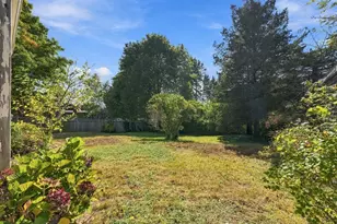 126 Village St, Marblehead, MA 01945 - Photo 21