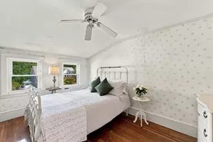 126 Village St, Marblehead, MA 01945 - Photo 17