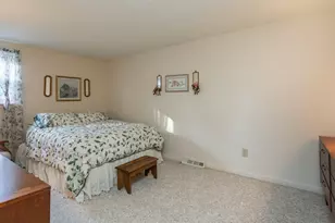 181 Elizabeth Dr, Raynham, MA 02767 - Photo 13