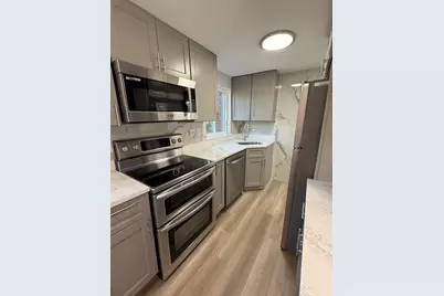 36 Bishop Dr #36, Framingham, MA 01702 - Photo 11