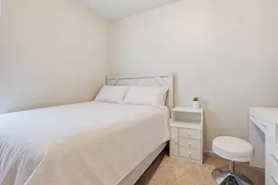 161 Smith St, Lowell, MA 01851 - Photo 17