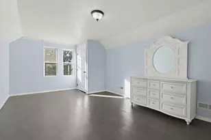 161 Smith St, Lowell, MA 01851 - Photo 39