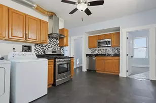161 Smith St, Lowell, MA 01851 - Photo 33