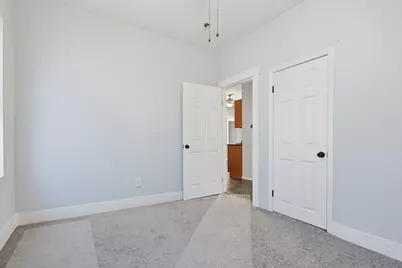 161 Smith St, Lowell, MA 01851 - Photo 25