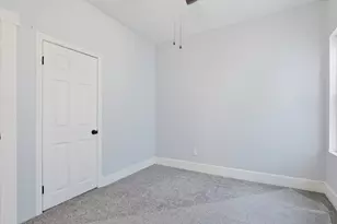 161 Smith St, Lowell, MA 01851 - Photo 23