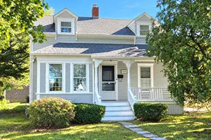 584 Slocum Rd, Dartmouth, MA 02747 - Photo 1