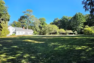 584 Slocum Rd, Dartmouth, MA 02747 - Photo 27