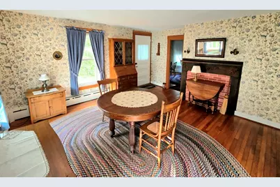 584 Slocum Rd, Dartmouth, MA 02747 - Photo 9