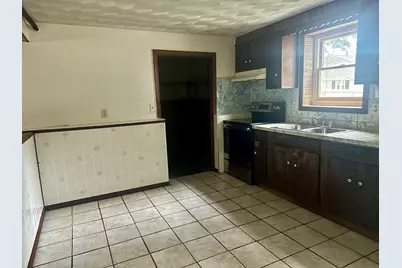 55 Summer Ave, Ludlow, MA 01056 - Photo 25