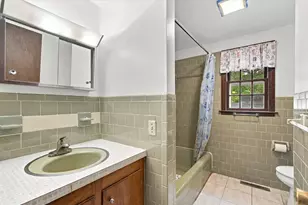 37 Rita Ave, Yarmouth, MA 02664 - Photo 19