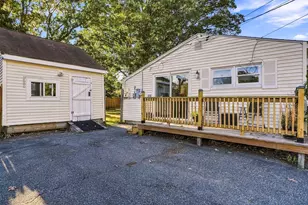 33 Rondeau Rd, Bellingham, MA 02019 - Photo 13