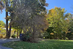 185 High St, Holden, MA 01520 - Photo 9