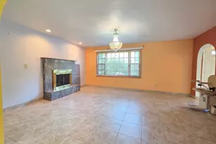 4 Joseph St, Dudley, MA 01571 - Photo 9