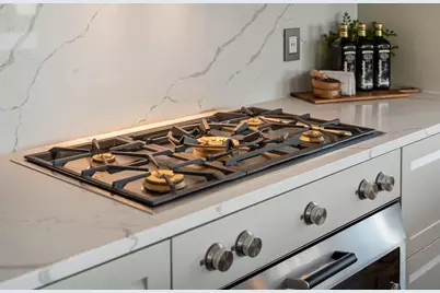 110 Sudbury Street #4504, Boston, MA 02114 - Photo 15