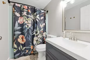 68 Miles St, Millbury, MA 01527 - Photo 21