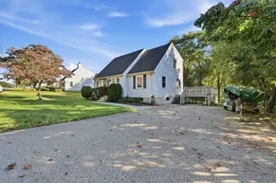 68 Miles St, Millbury, MA 01527 - Photo 3
