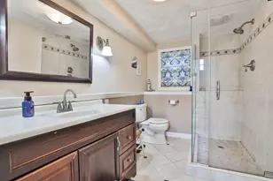 25 Indian Rock Dr, Saugus, MA 01906 - Photo 23