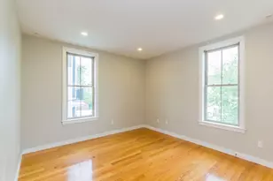 65 Willow Ct, Boston, MA 02127 - Photo 5