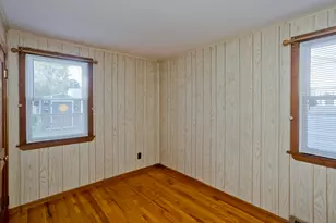 29 Marguerite St, Chicopee, MA 01020 - Photo 15