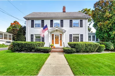 21 Elm Street, Melrose, MA 02176 - Photo 3
