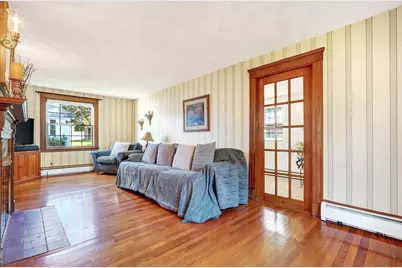 21 Elm Street, Melrose, MA 02176 - Photo 13