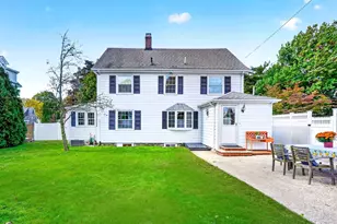 21 Elm St, Melrose, MA 02176 - Photo 27