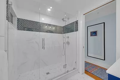 18 Sturgis St, Woburn, MA 01801 - Photo 25