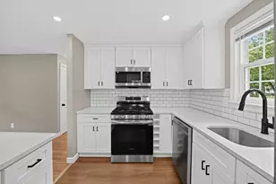 119 Spallus Rd, Stoughton, MA 02072 - Photo 11