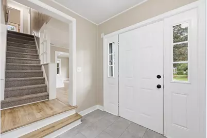 13 Furrow St, Westfield, MA 01085 - Photo 5