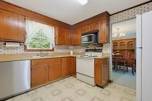 39 Janock Rd, Milford, MA 01757 - Photo 13